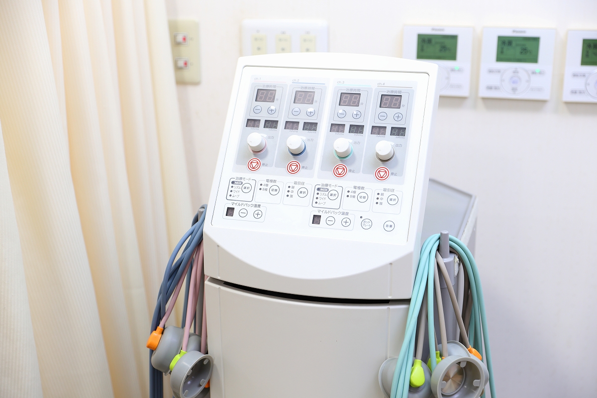 干渉波（電気治療の機械）