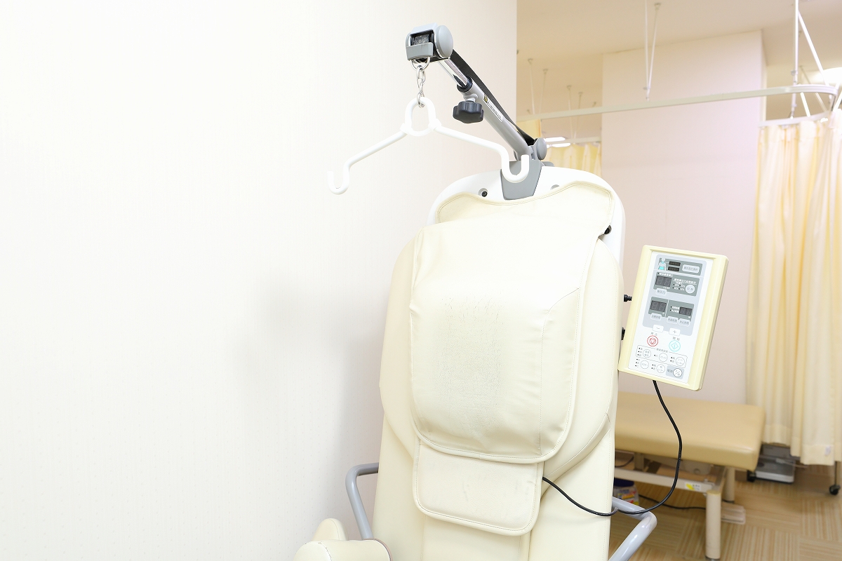 牽引治療の機械